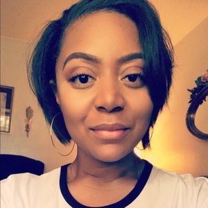 Meet your Posher, Marchelle